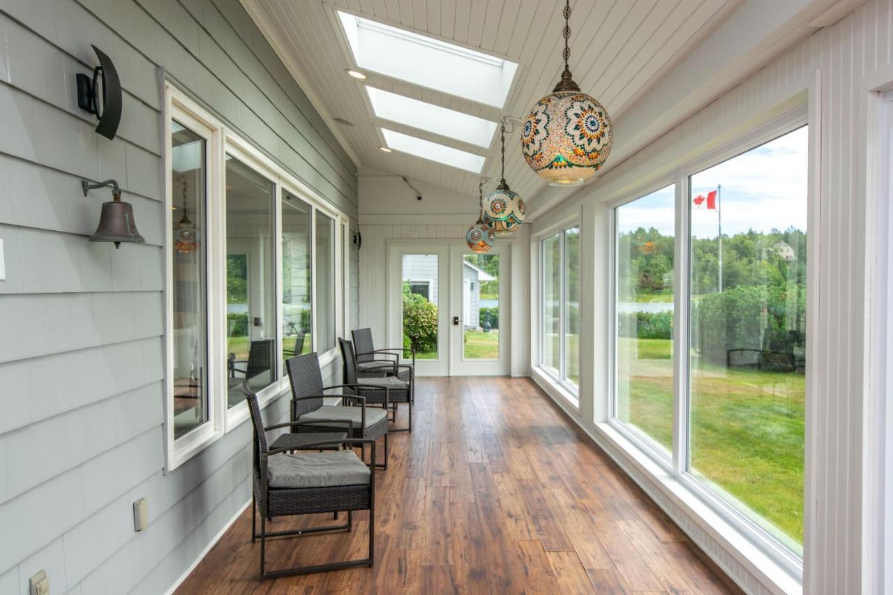 Ocean Bay View Luxury Guesthouse Musquodoboit Harbour Exterior photo
